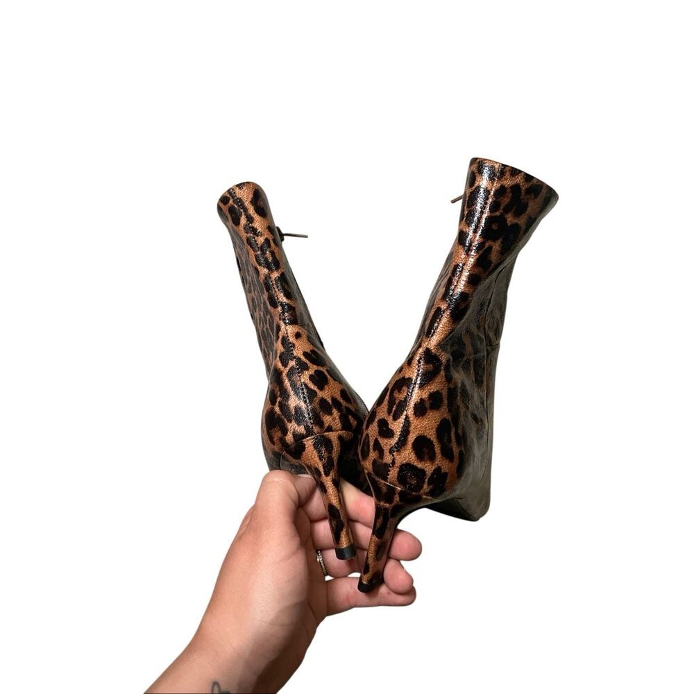 DV by Dolce Vita | Gradie Kitten Heel Boot - Picture 2 of 8